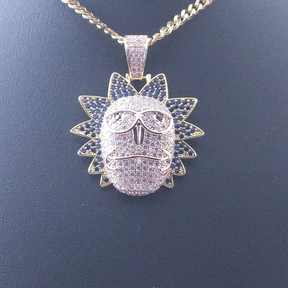 š¤ 20" 14K GP Cuban Chain + Cartoon Pendant - Picture 6 of 8